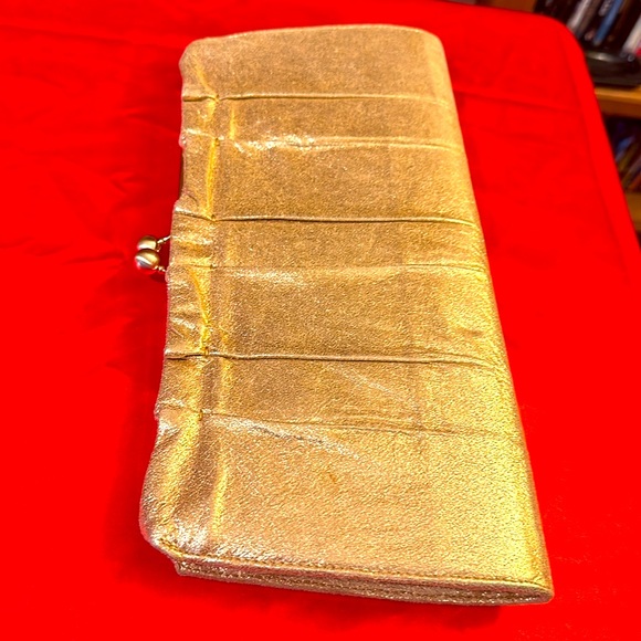 WOW POSHMARK - Authentic Gold Leather Date Night Supermodel Hobo Bag - Picture 6 of 11